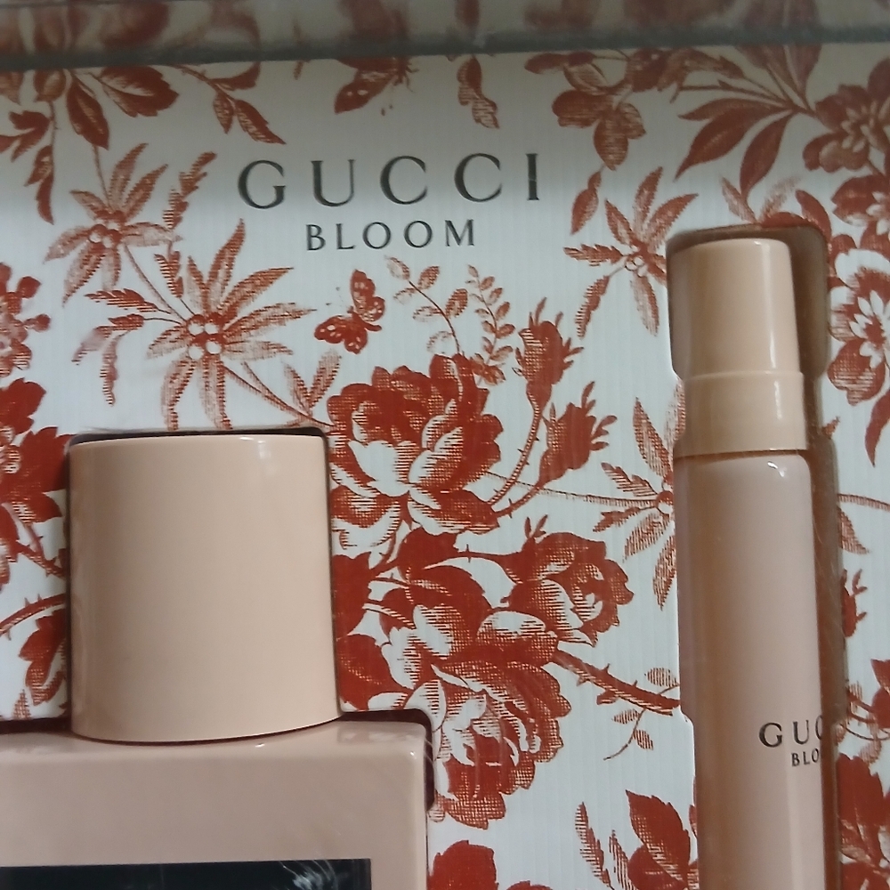 NWOT GUCCI BLOOM SET BRAND NEW - Picture 3 of 8